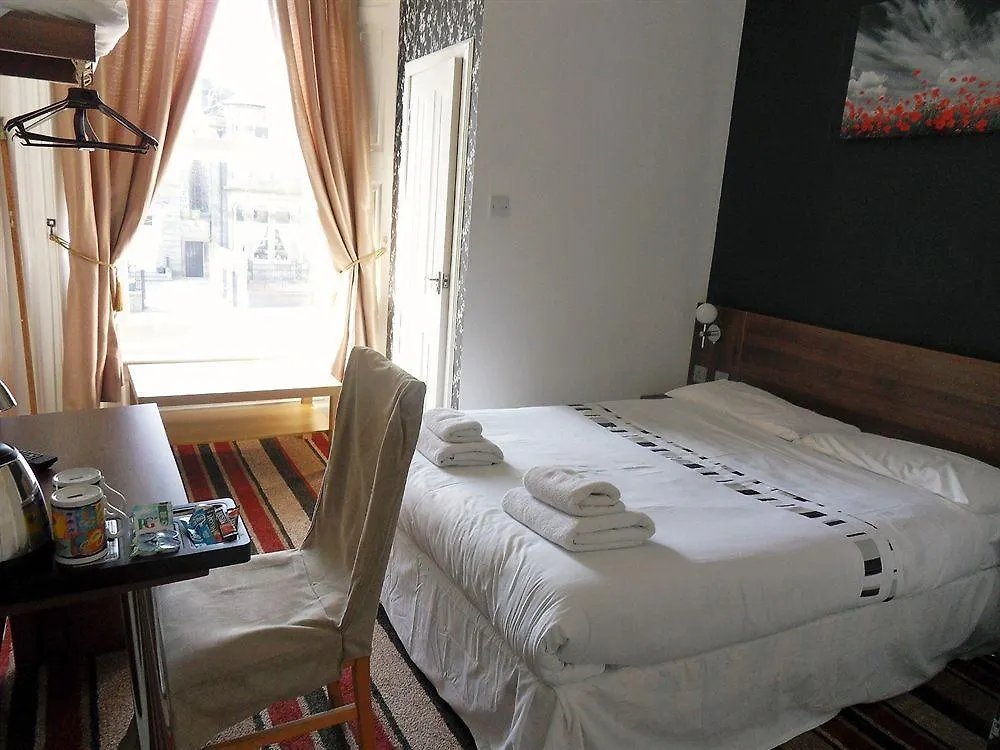 Bed & Breakfast Cherry Blossom Guest House Whitby