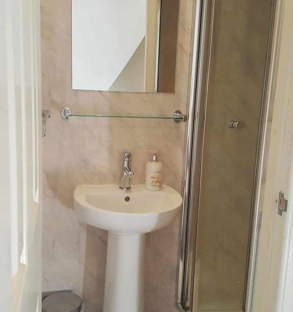 Cherry Blossom Guest House Whitby Bed & Breakfast