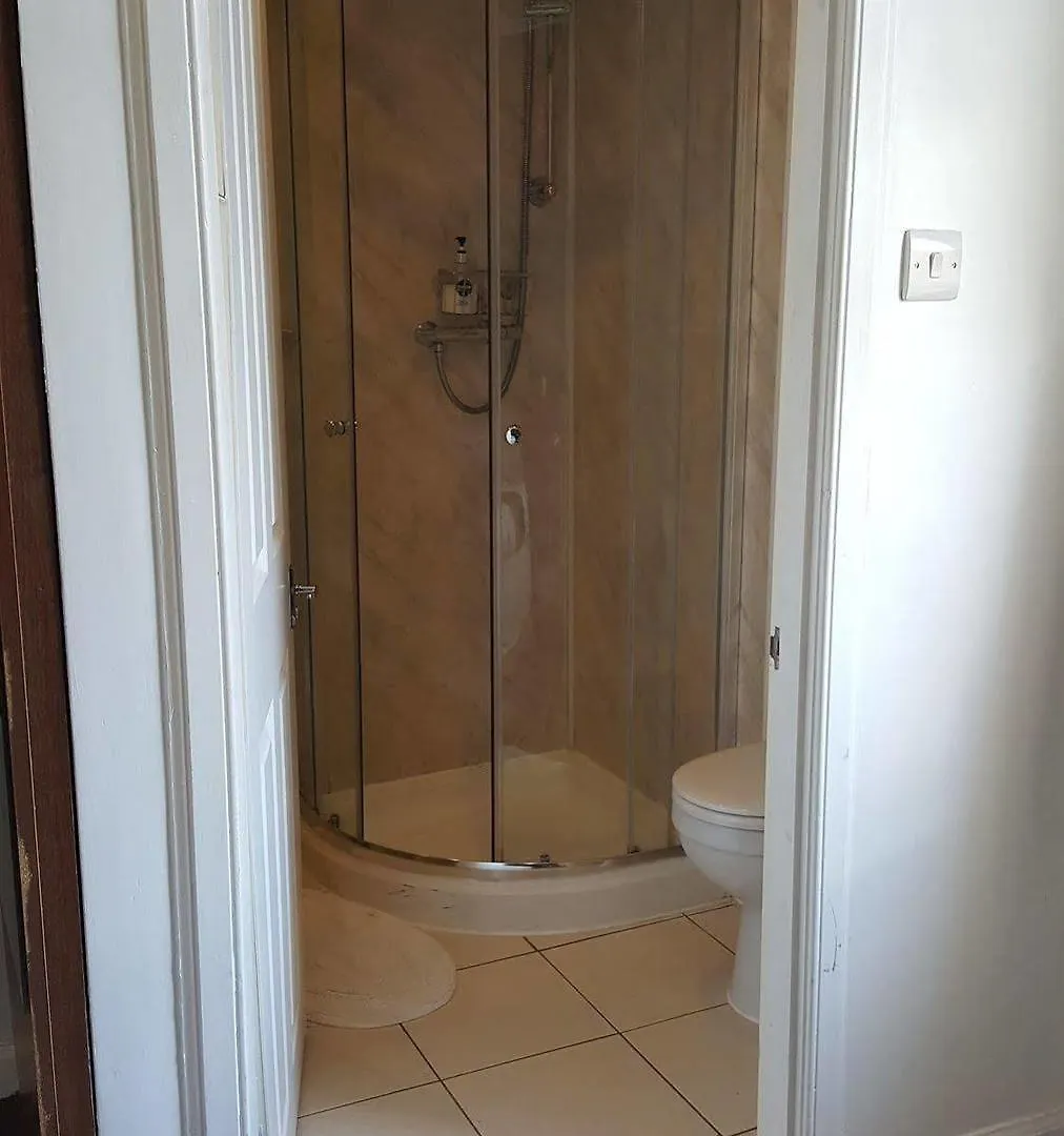 Cherry Blossom Guest House Γουίτμπι 3*,  Ηνωμένο Βασίλειο