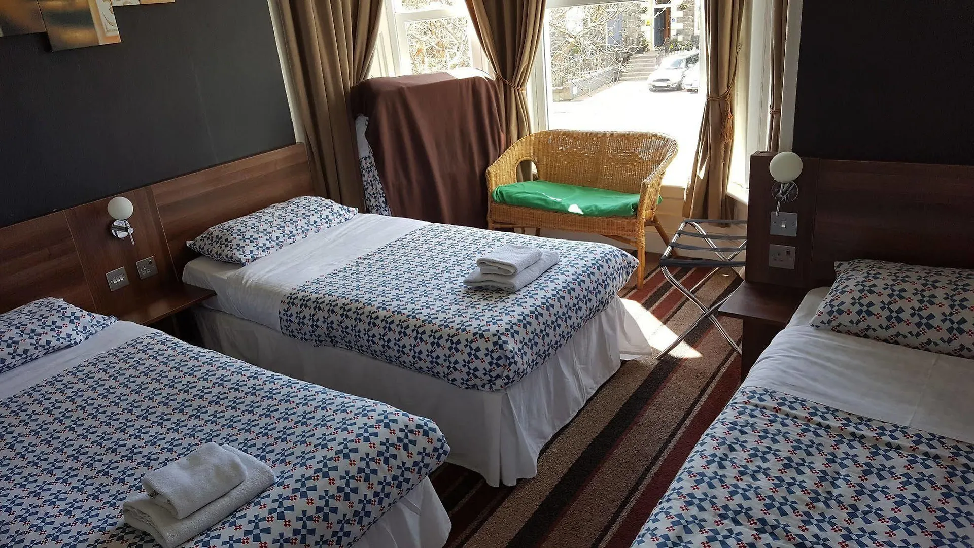 Cherry Blossom Guest House Γουίτμπι Ηνωμένο Βασίλειο