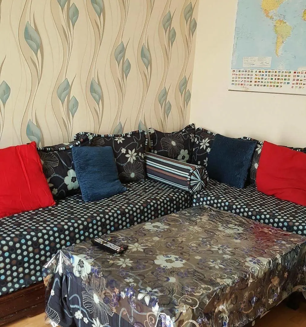 Cherry Blossom Guest House Γουίτμπι Bed and Breakfast